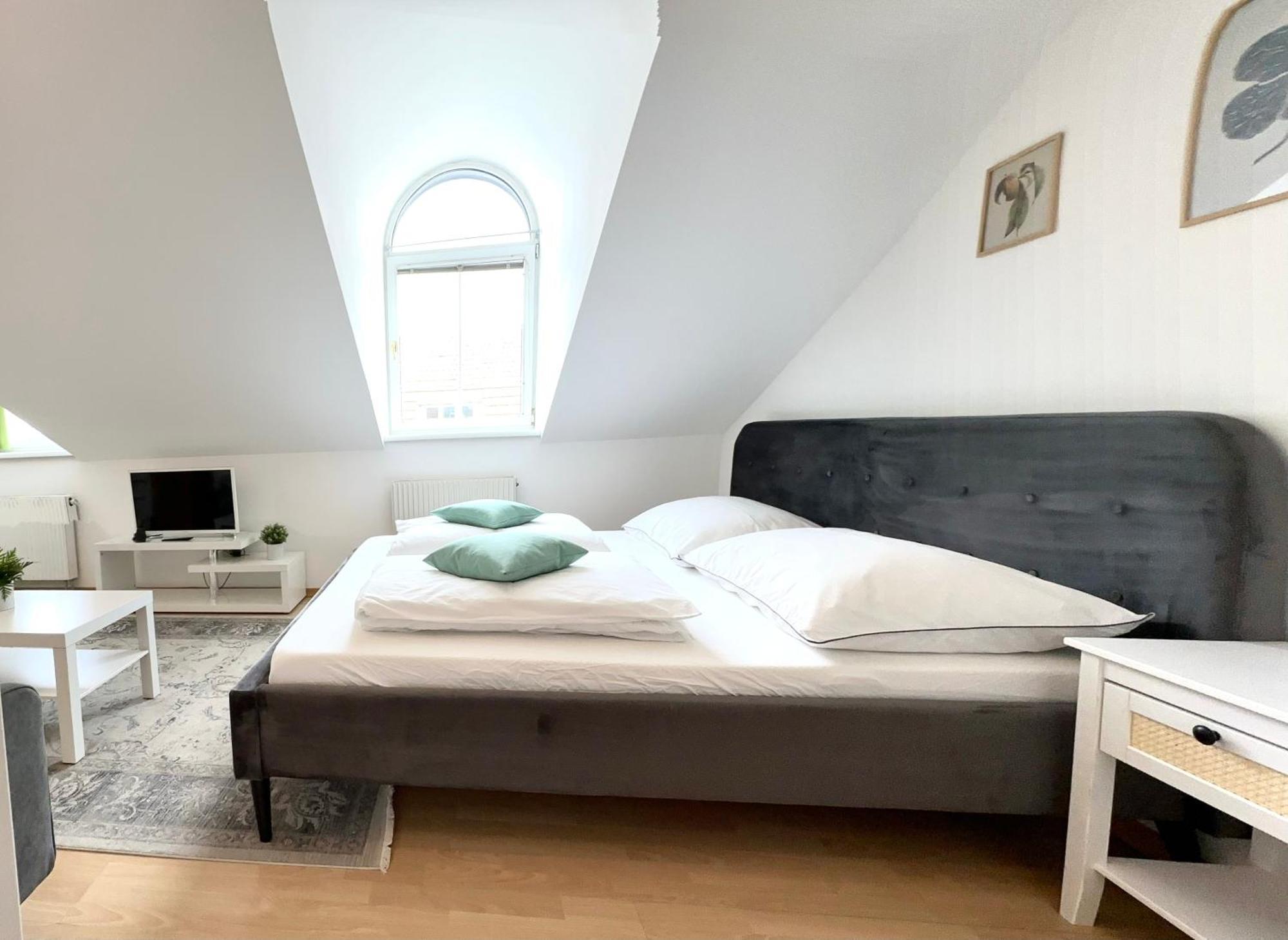 Appartement Excellent *